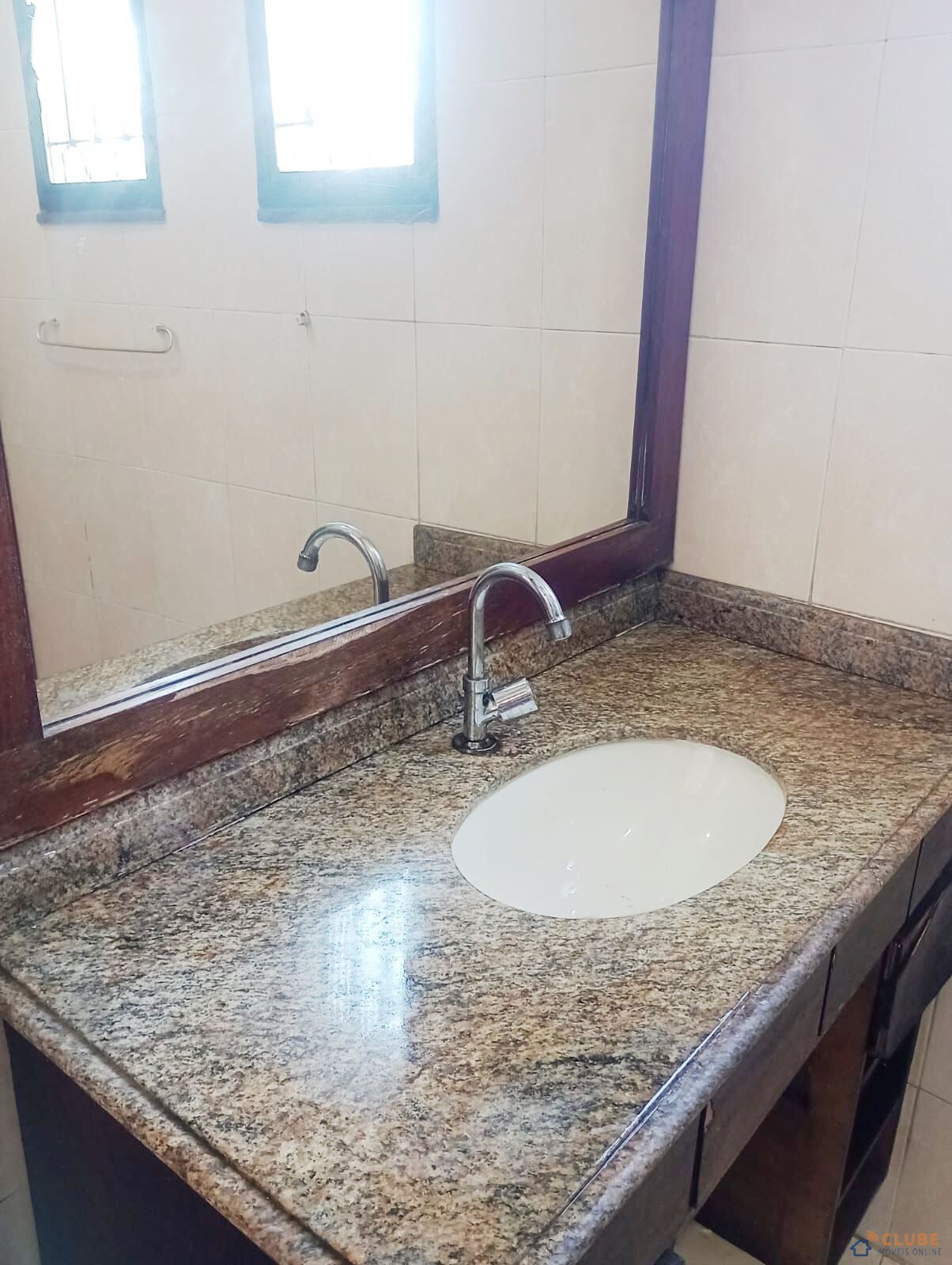 Sobrado 2 quartos em Califórnia, Nova Iguaçu/RJ