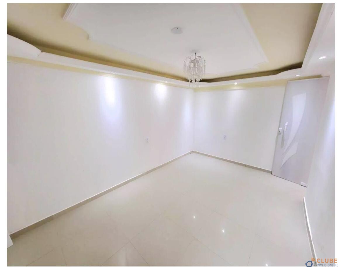 Casa Duplex, em Comendador Soares - Nova Iguaçu/RJ
