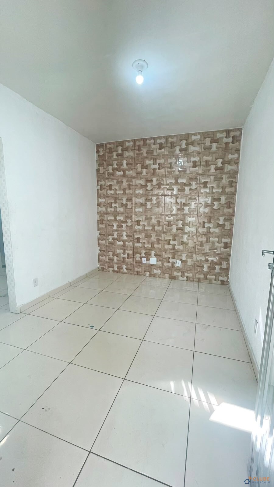 Apartamento de 1 Quarto, em Comendador Soares