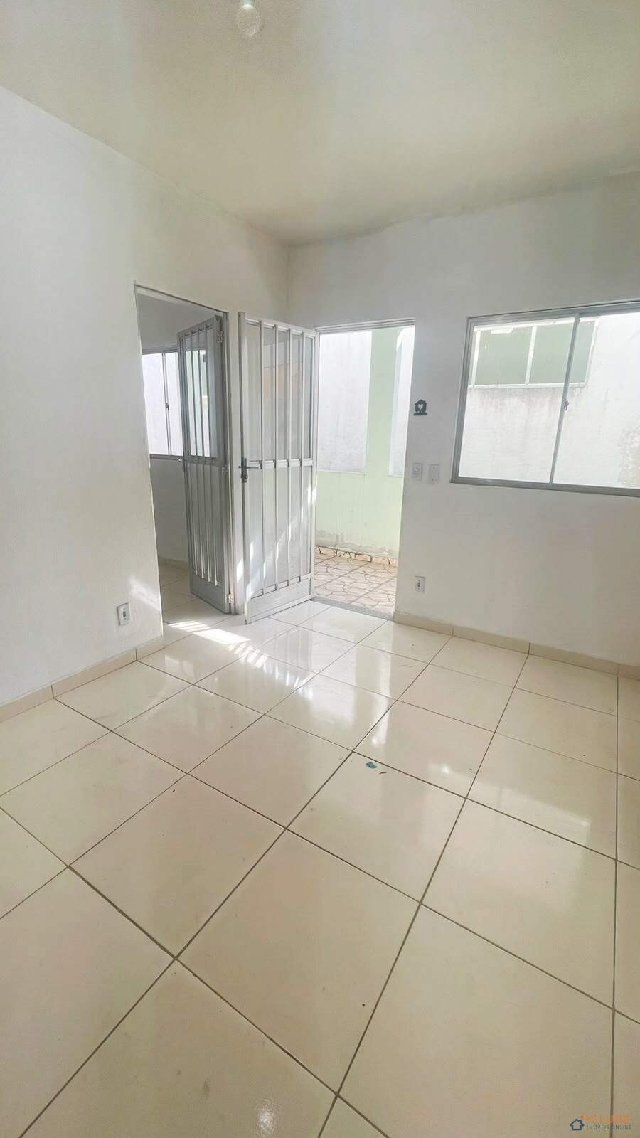 Apartamento de 1 Quarto, em Comendador Soares