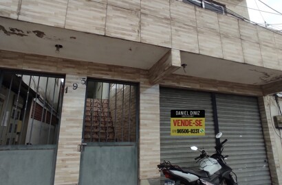 Vila c/ 9 casas e 1 loja em Comendador Soares