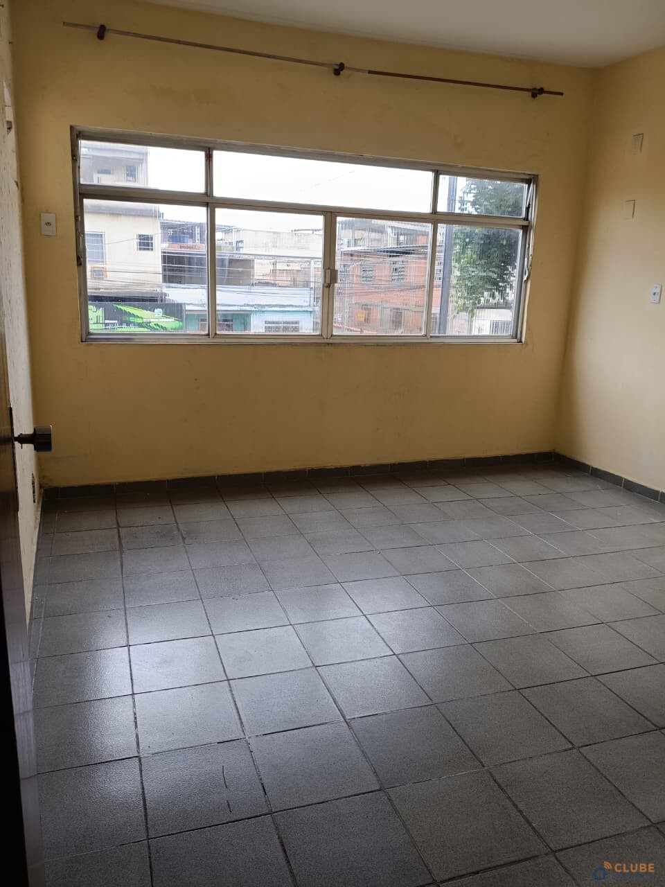 Apartamento 1a Andar em Cruzeiro do Sul, Mesquita/RJ