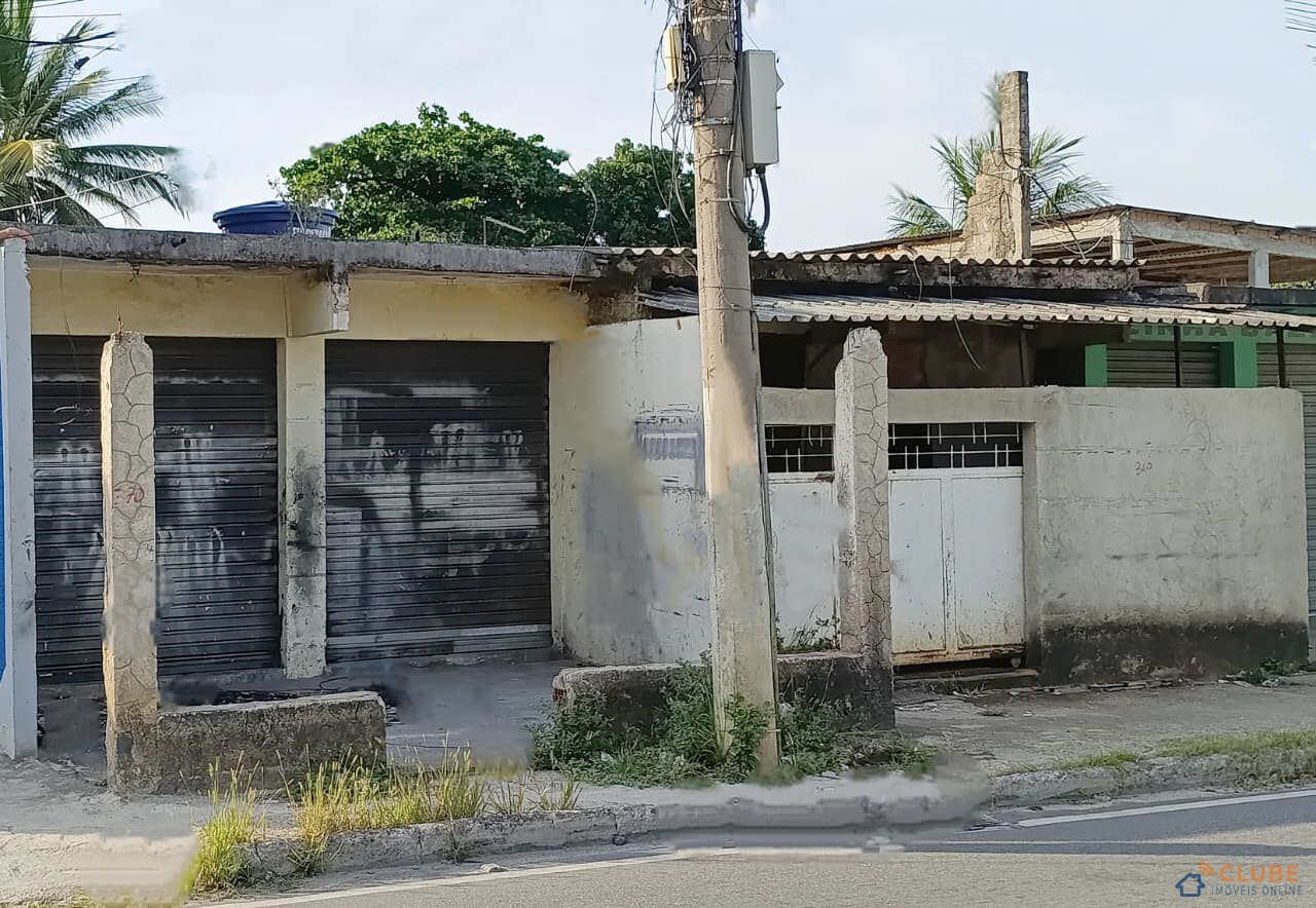 Casa com loja grande e terreno, em Jardim Nova Era, Nova Iguaçu/RJ